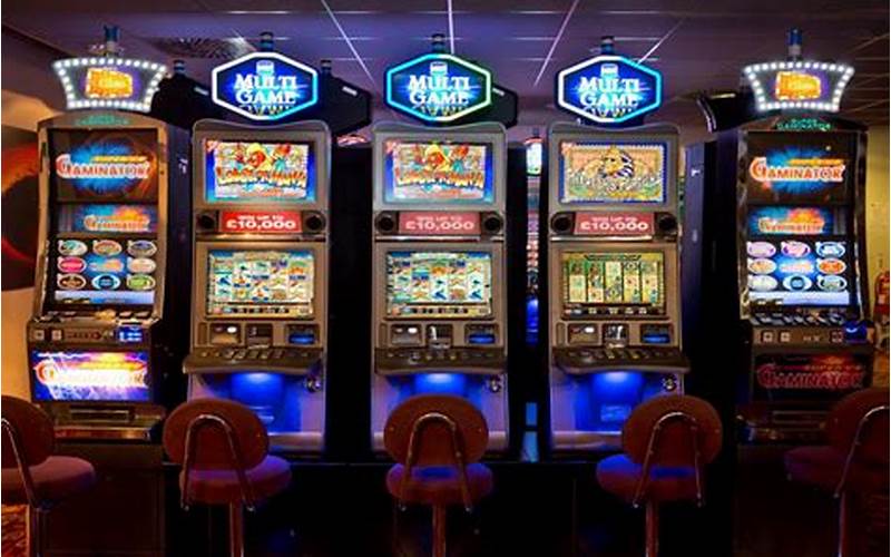 Slot Machine Gambler