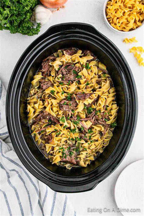 Slow Cooker Beef And Noodles Recipes