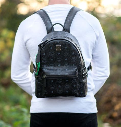 Small Backpacks For Men: The Perfect Accessory For Any Occasion