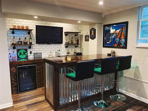 These 15 Basement Bar Ideas Are Perfect For the "Man Cave"
