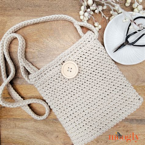 Small Crochet Crossbody Bag