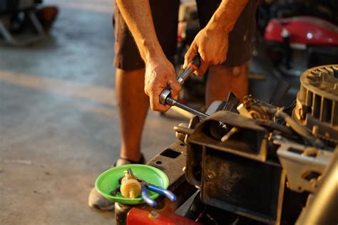 Small Engine Repair Fresno CA Lawnmover