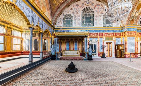 Small Group Tour Topkapi Palace