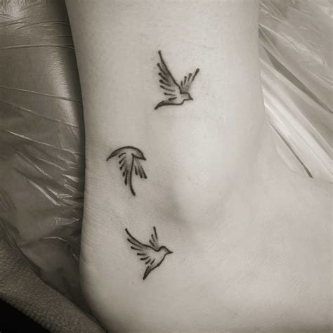 Small Sparrow Tattoos Design Small Sparrow Tattoos