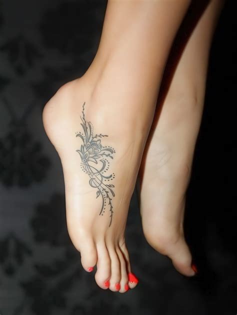 Small Tattoo Foot Designs