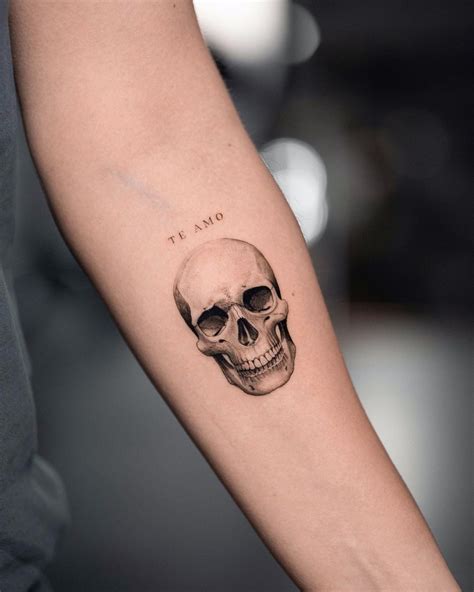Small Tattoo Skull