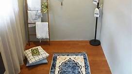 Small prayer room ideas