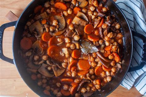 Bask in the Heavenly Flavors of Smitten Kitchen's Divine Braised Chickpeas Recipe