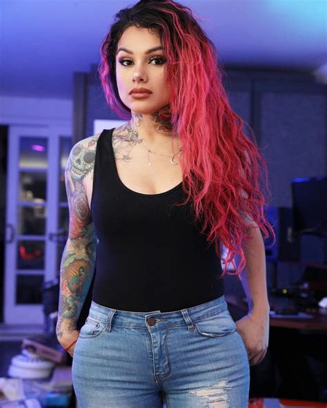 Snow Tha Product Naked