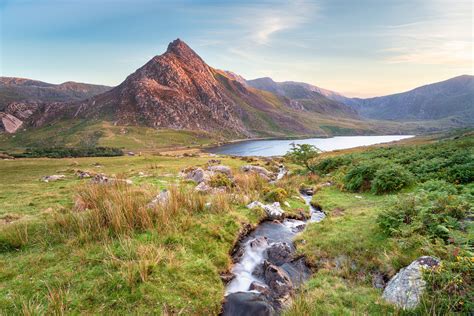 Vista de Snowdonia y jardines Bodnant
