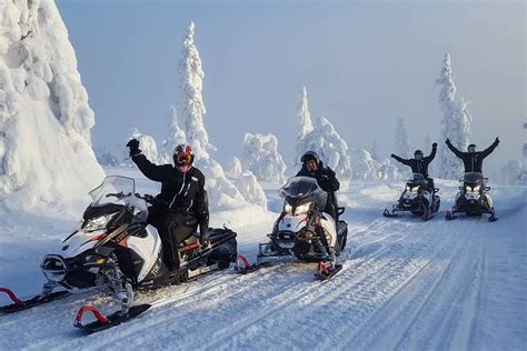 Snowmobile Safari Daily Experience