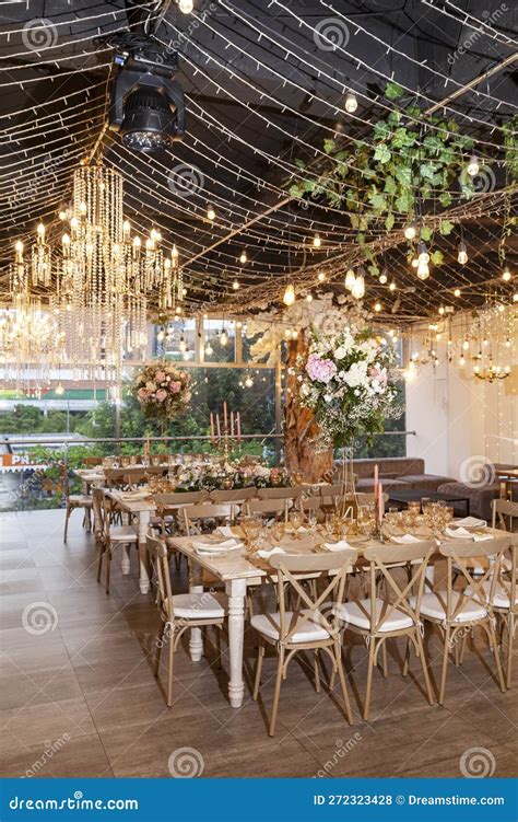 Social reception hall