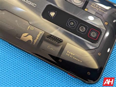 Software is Android 12 on RedMagic 7 and is running a custom RedMagic OS5.0