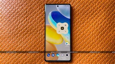 Software on the Vivo X80 Pro is FunTouch OS 12