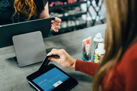 Some features of VIOC POS include: