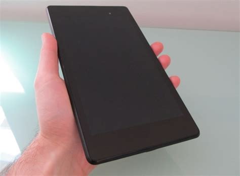 Someone put Android 12L on a Nexus 7 tablet