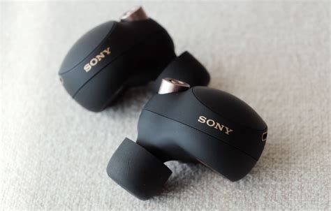Sony WF-1000XM4 Earbuds