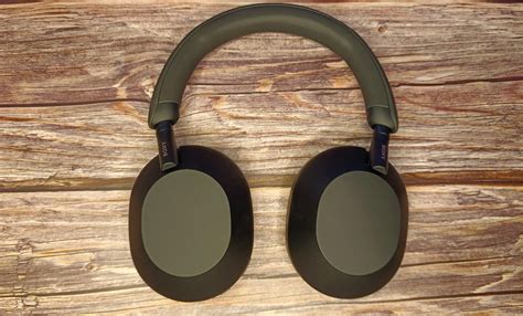 Sony WH-1000XM5: Design