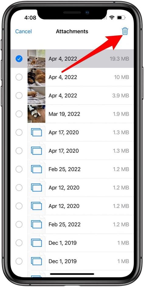 Sort and delete message attachments