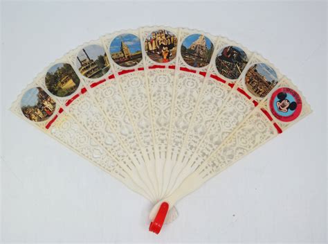 Souvenir Fan