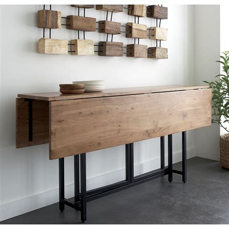 Space-Saving Dining Table