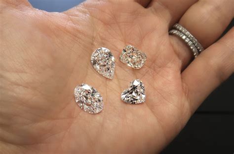 Sparkling Alternatives To Diamond