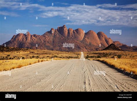 Spitzkoppe Road