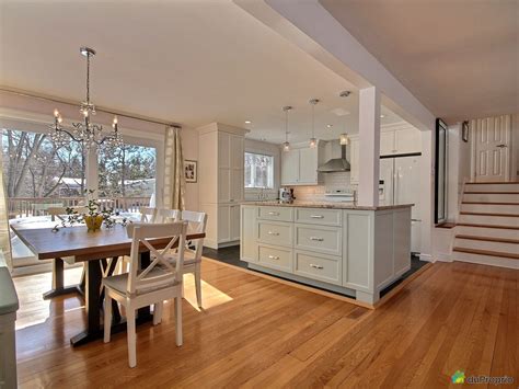 Revamp Your Split-Level House Kitchen - A Stunning Remodel!