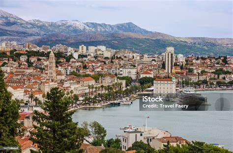 Split Panoramic View