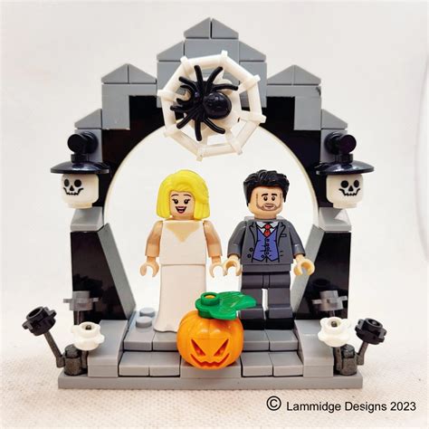 Spooky Halloween Wedding Topper