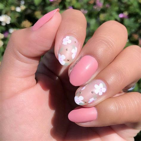Nails Inspiration ; Nails in 2020 Spring nail art, Manicure