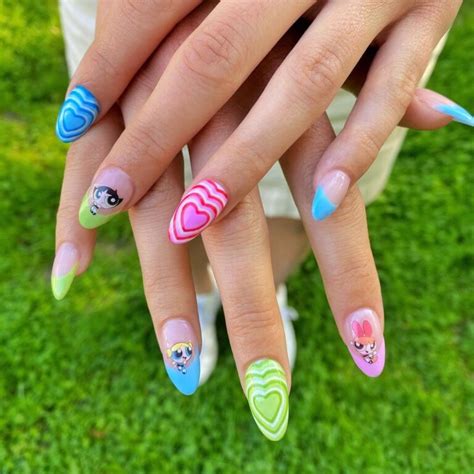Spring Nails Y2K: The Ultimate Trend For 2023