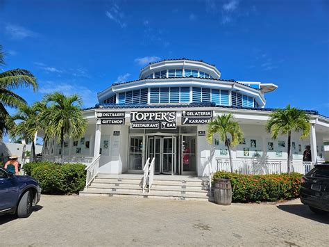St Maarten Topper’s Rhum Distillery Tour: A Detailed Review