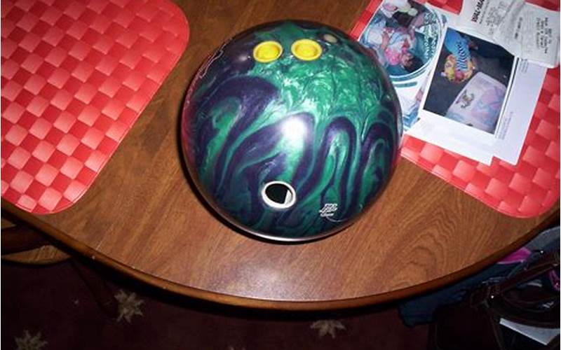 Stacked Bowling Ball Layout