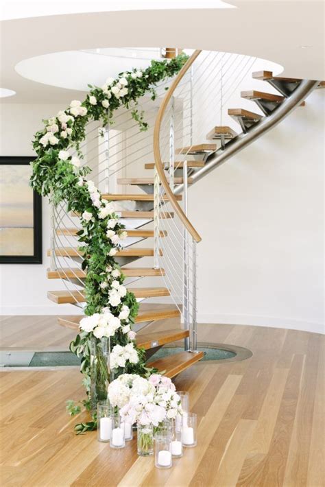 Stair Design Wedding: An Elegant And Romantic Choice