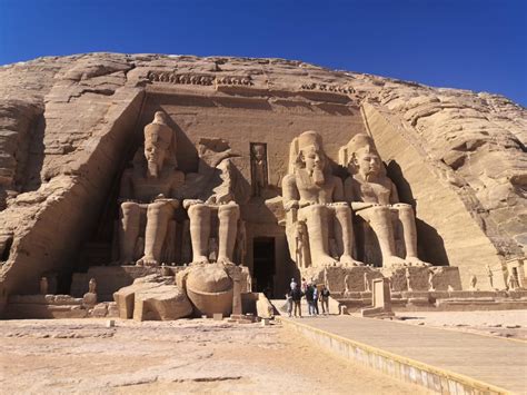 Standard Bus Tour Abu Simbel