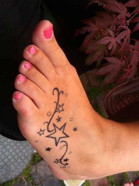 Star foot tattoo Star foot tattoos, Cute foot tattoos