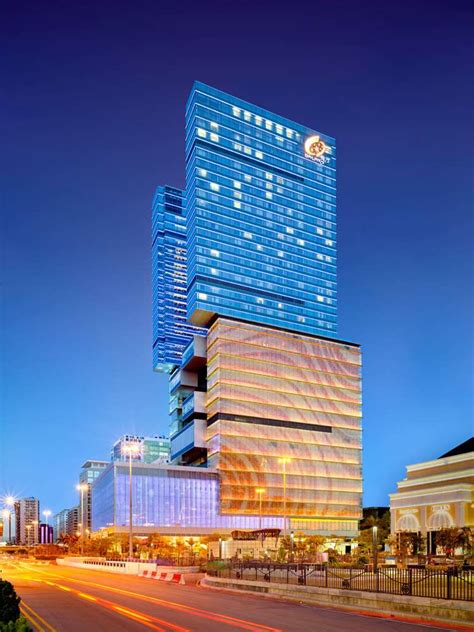 StarWorld Hotel Macau   opens