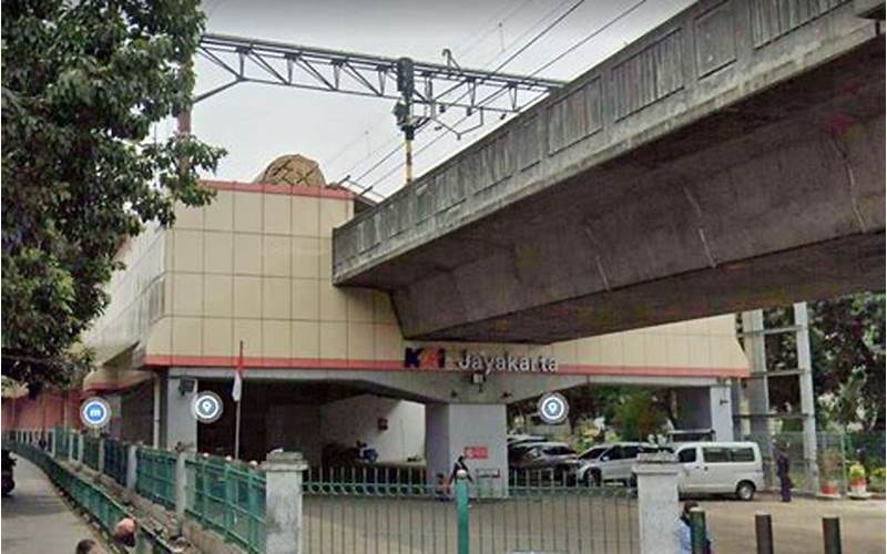 Stasiun Jayakarta