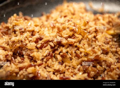 Steaming Brown Rice.