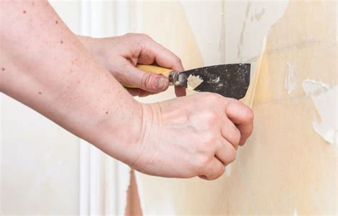 Step-by-Step Guide to Sanding Old Paint Effectively