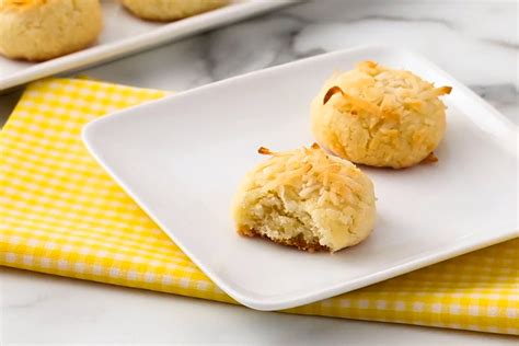 Step-by-Step to Perfect Coconut Cookies