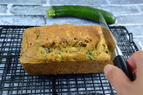 Step-by-Step to Your Delicious Zucchini Bread