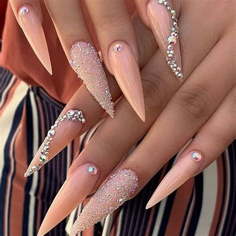 Stiletto Nails Jewels: The Latest Trend In Nail Art
