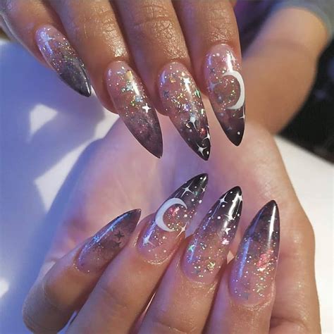 Stiletto Nails With Stars: The Ultimate Guide