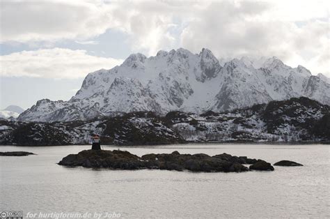 Stokmarknes Svolvaer