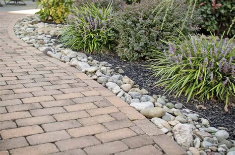 Stone Edging For Driveway