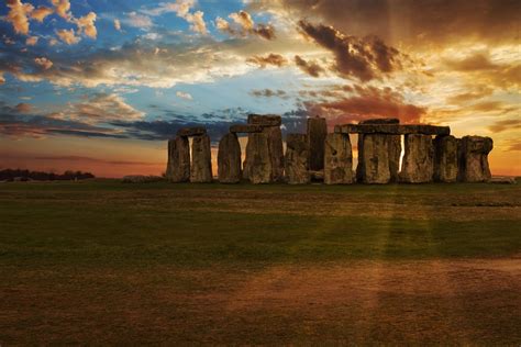 Stonehenge daytime