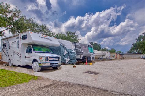 Storage Lake Worth
