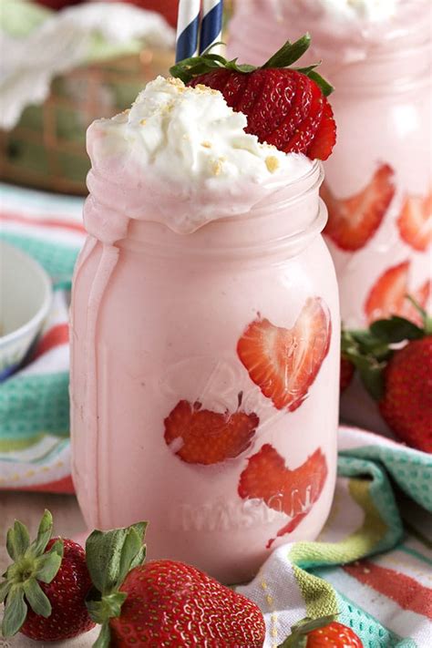 Strawberry Cheesecake Smoothie